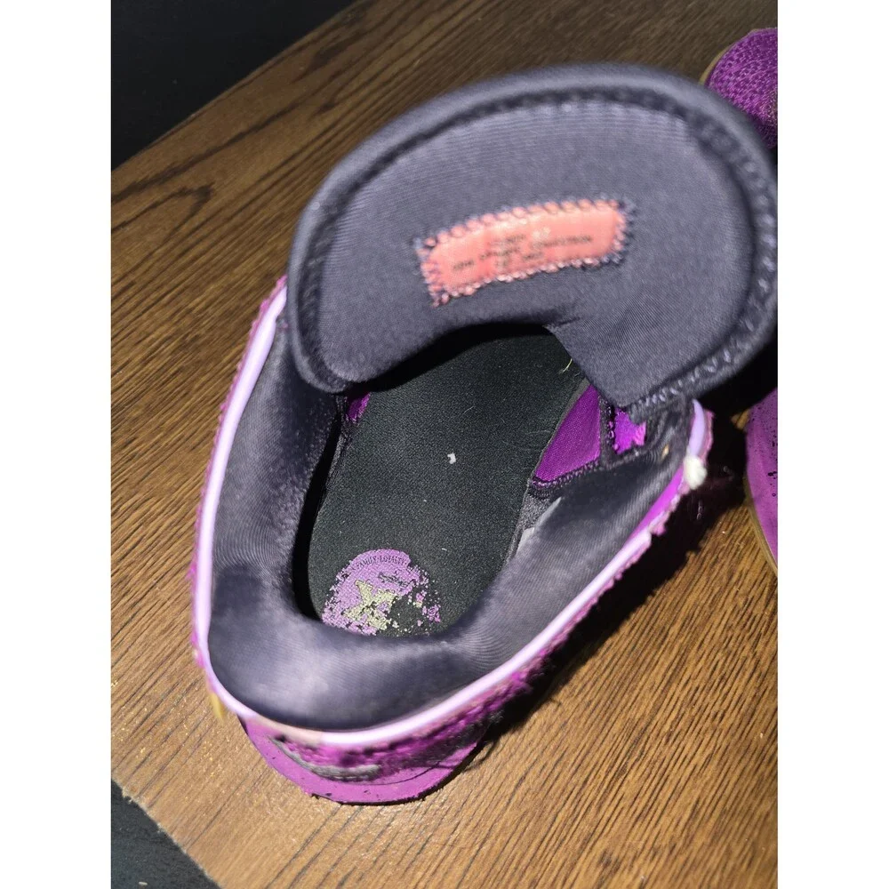 ​Nike LeBron 20 GS Violet Frost Purple Gold Size 6Y Women 7.5 Lakers